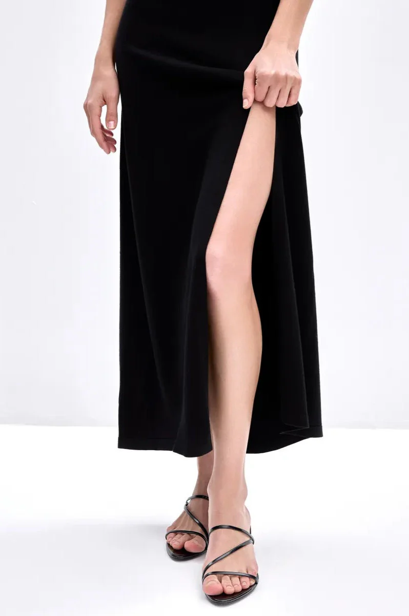 Elegant Knit Sleeveless Sweater Dress - Image 20
