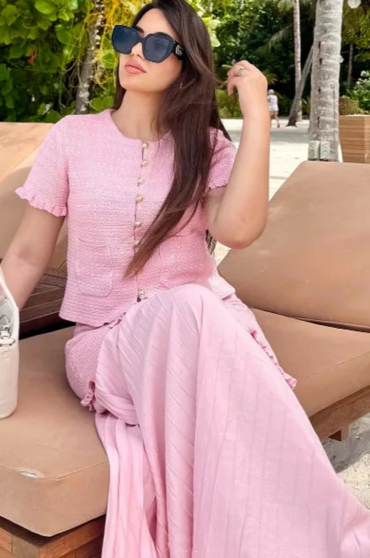 Elegant Knitted Short Sleeve Cropped Cardigan - Image 4
