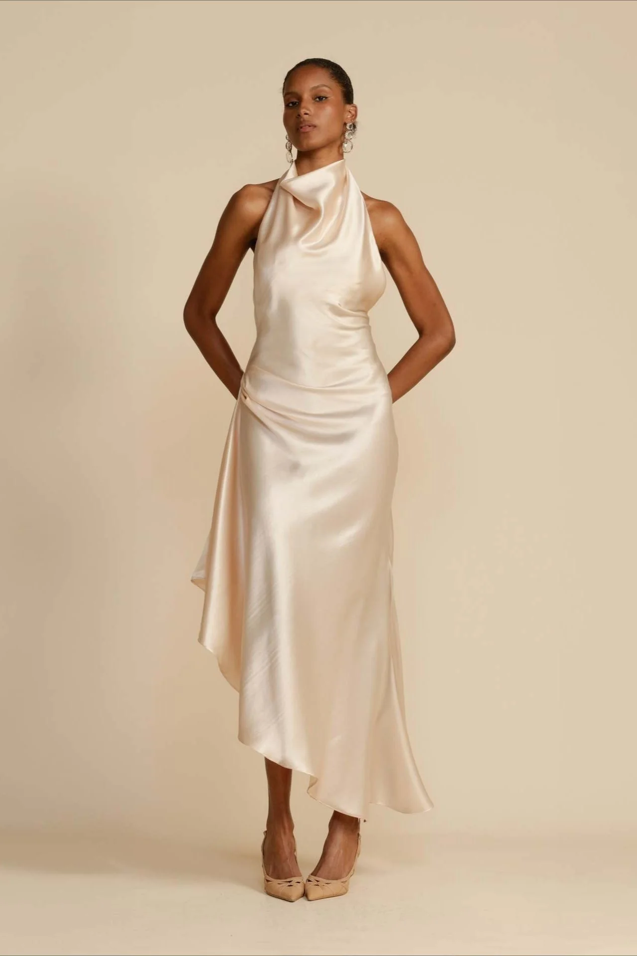 Elegant Satin Slit Backless Party Dress - Image 2