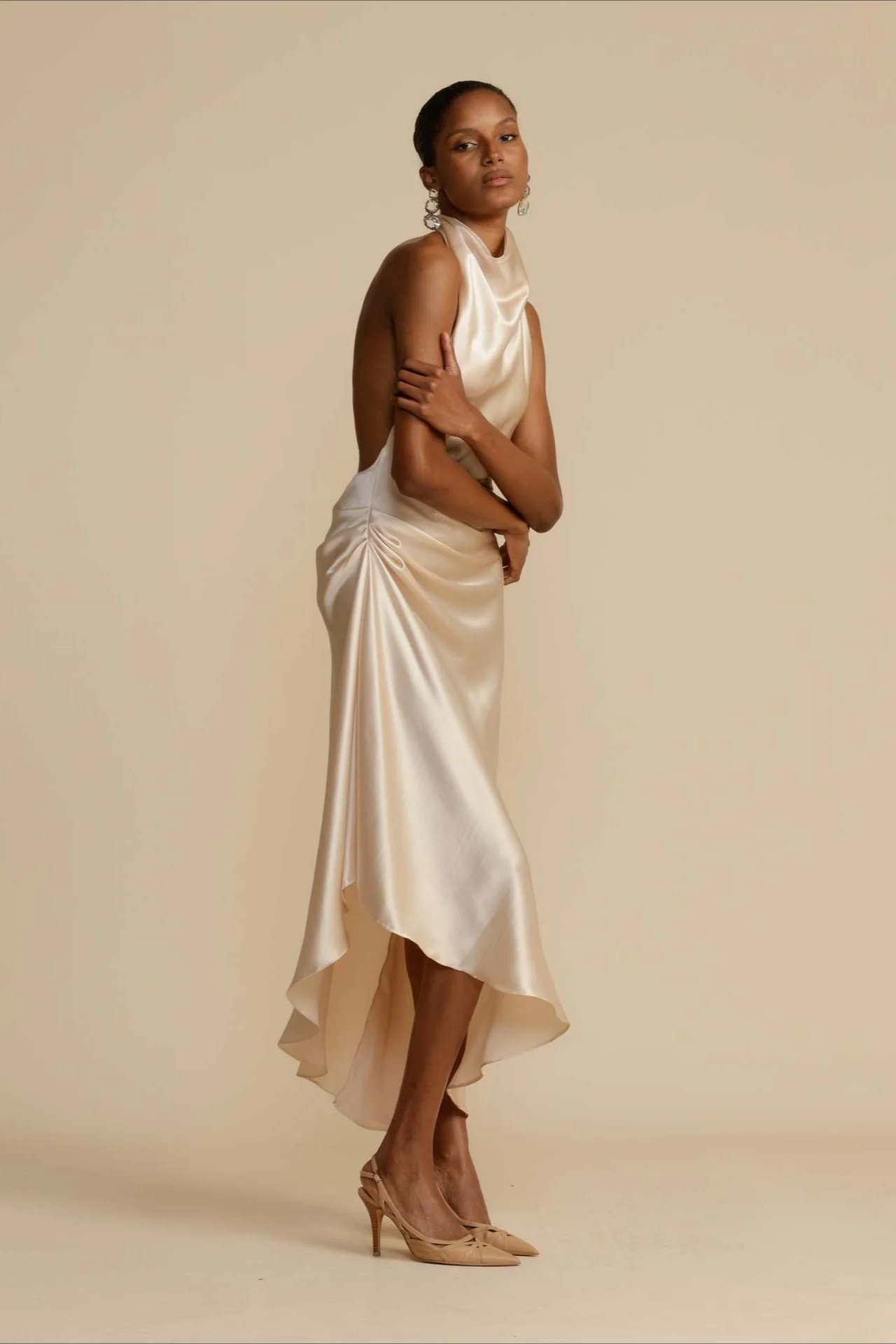 Elegant Satin Slit Backless Party Dress - Image 4