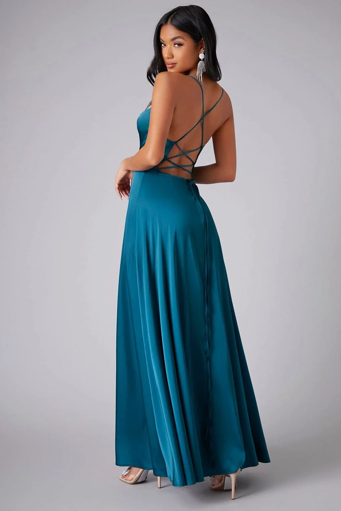 Elegant Spaghetti Strap Ruched Formal Dress - Image 5