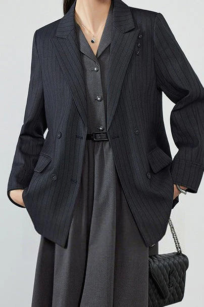 Elegant Striped Notch Blazer - Image 3