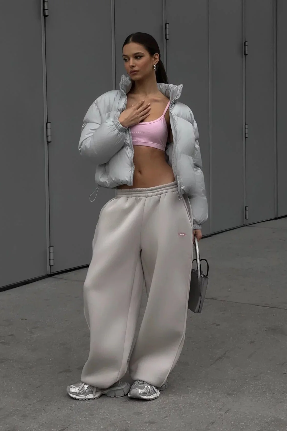 Essential Cropped Puffy Puffer Jacket - Image 4