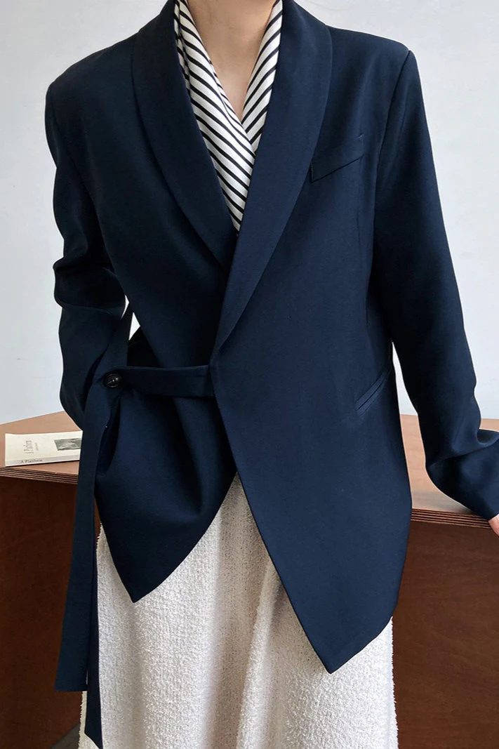 Fashionable Draped Apple Collar Blazer - Image 4