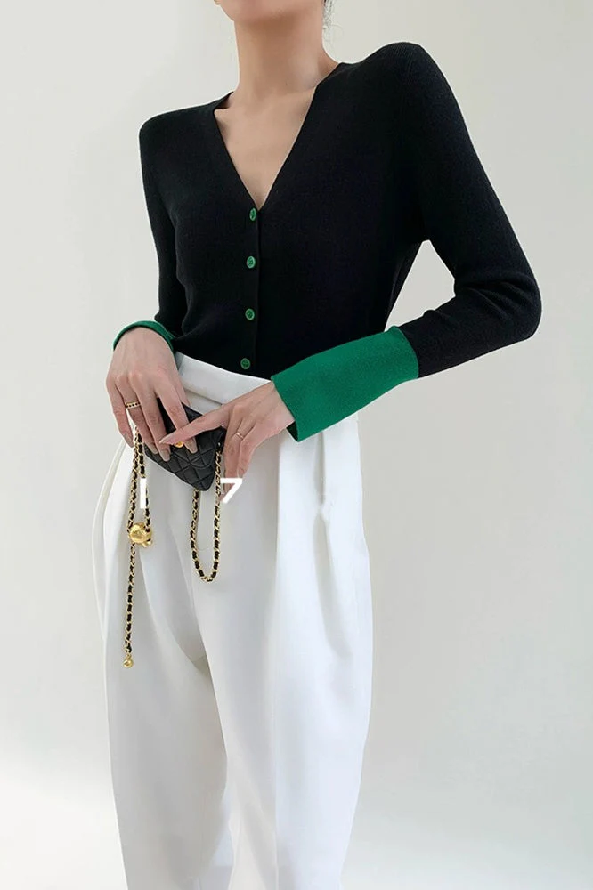 Flare Sleeve Colorblock Knit V-Neck Cardigan - Image 3