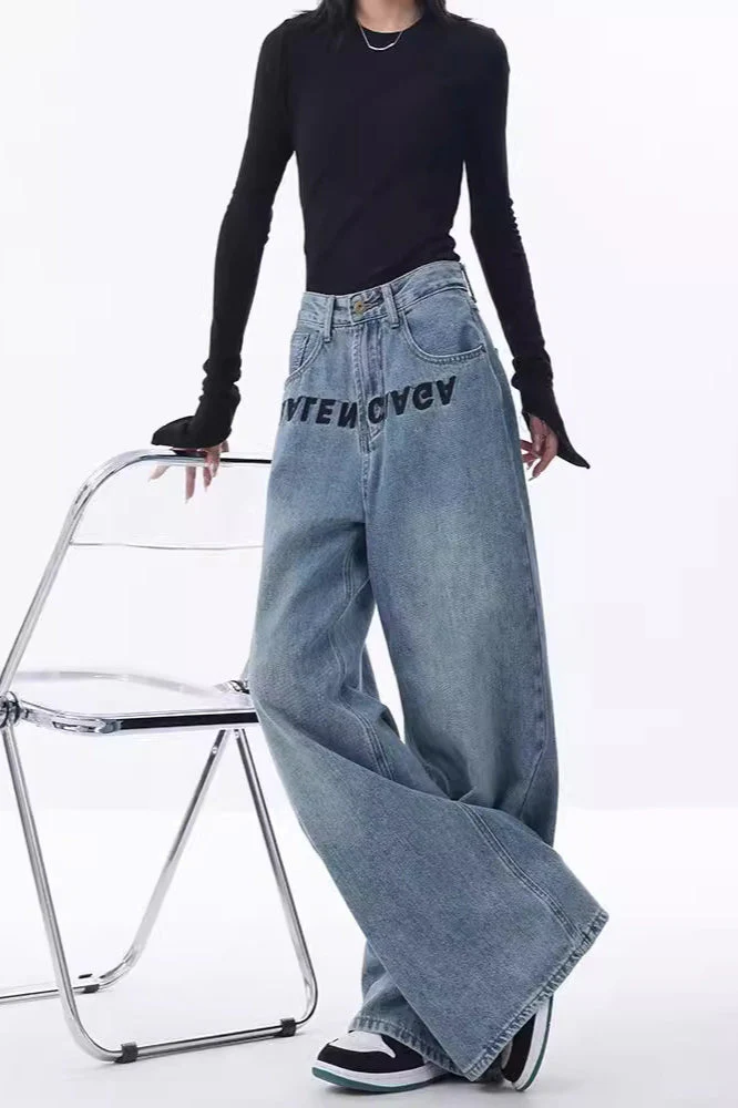 High Rise Embroidered Wide Leg Jeans - Image 2