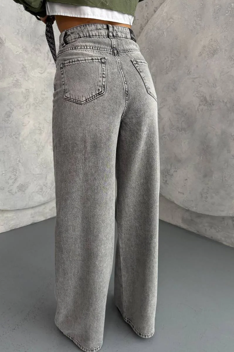 High Waist Straight Floor Jeans - Image 5