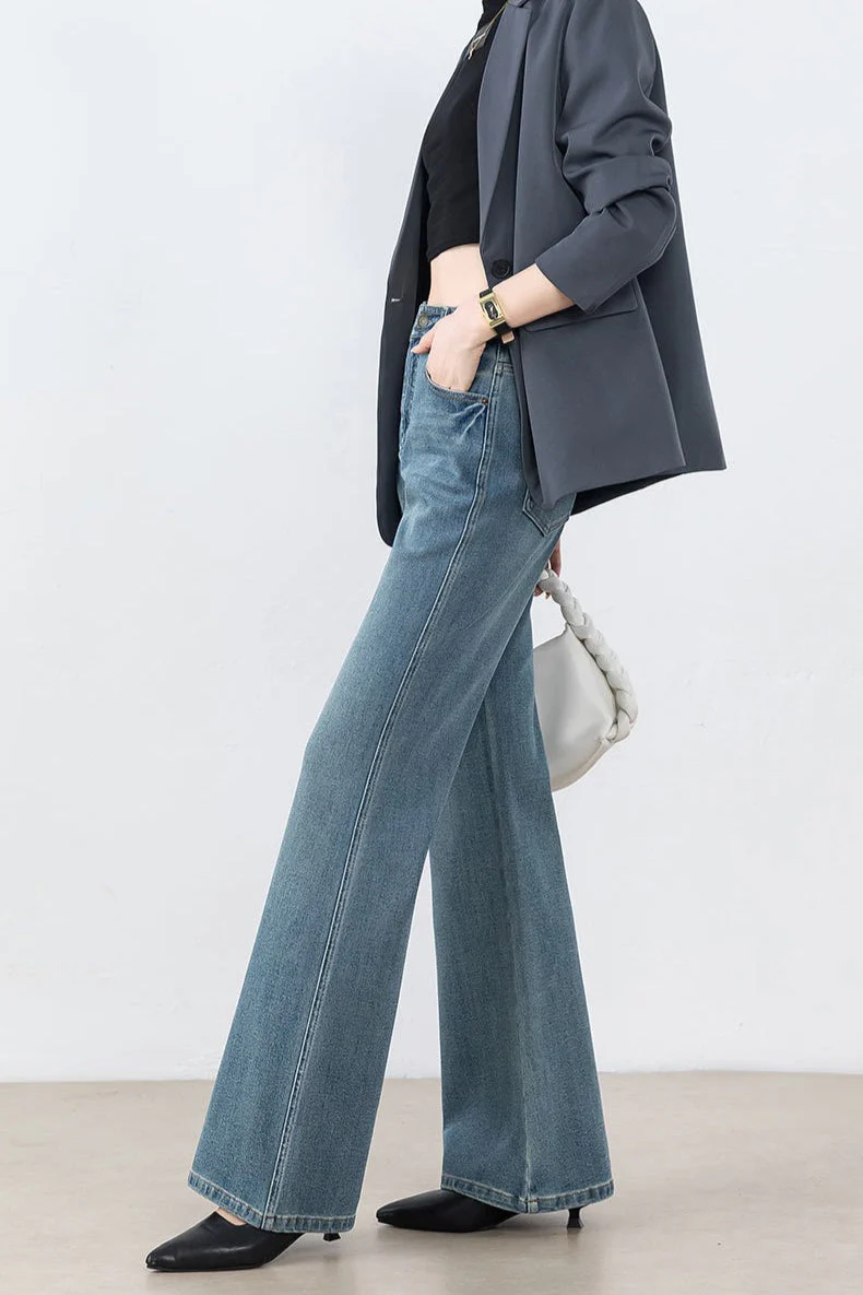 High Waist Tencel Stretch Flared Jeans - Image 2