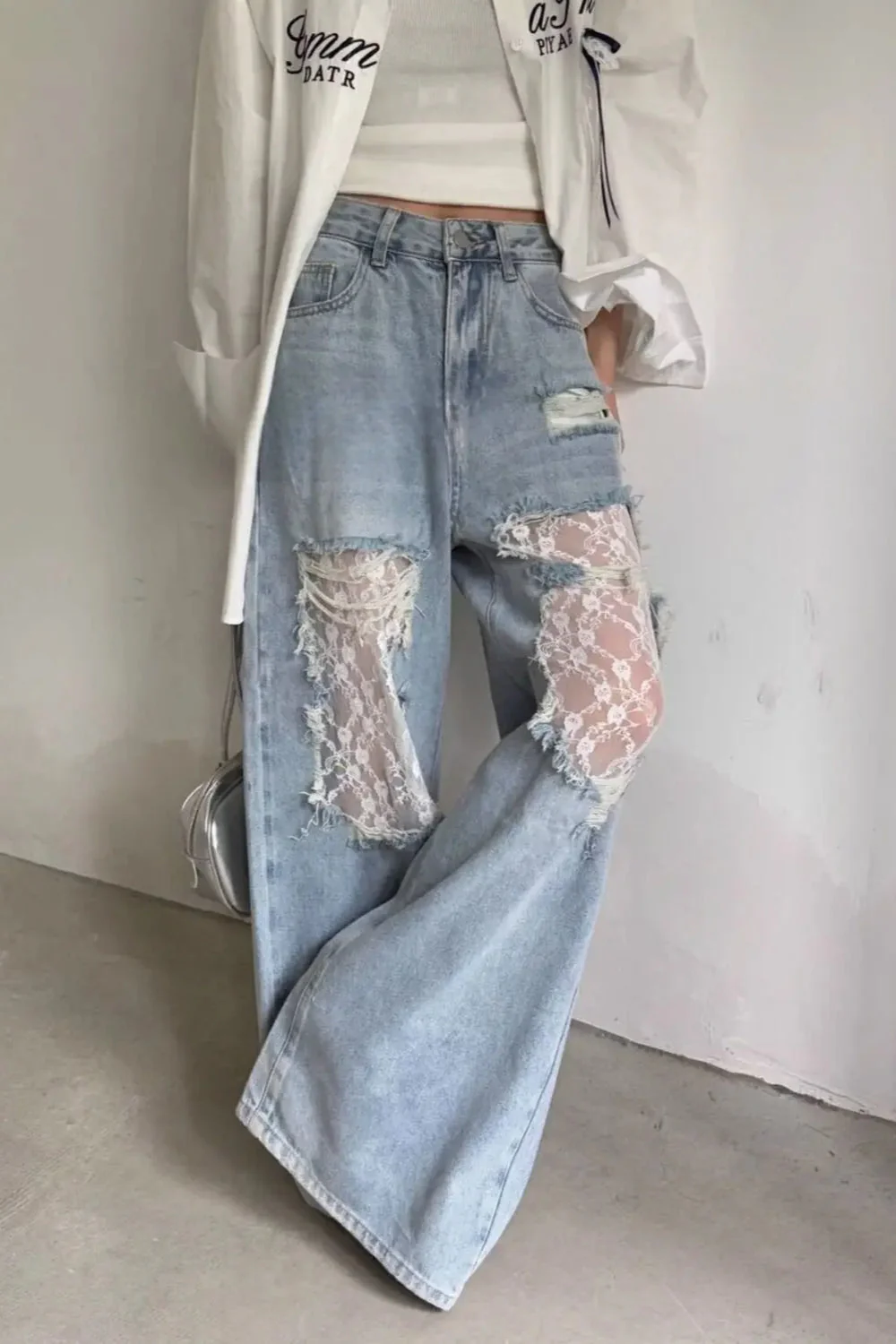 Lace Patchwork Ripped Loose Jeans - Image 17