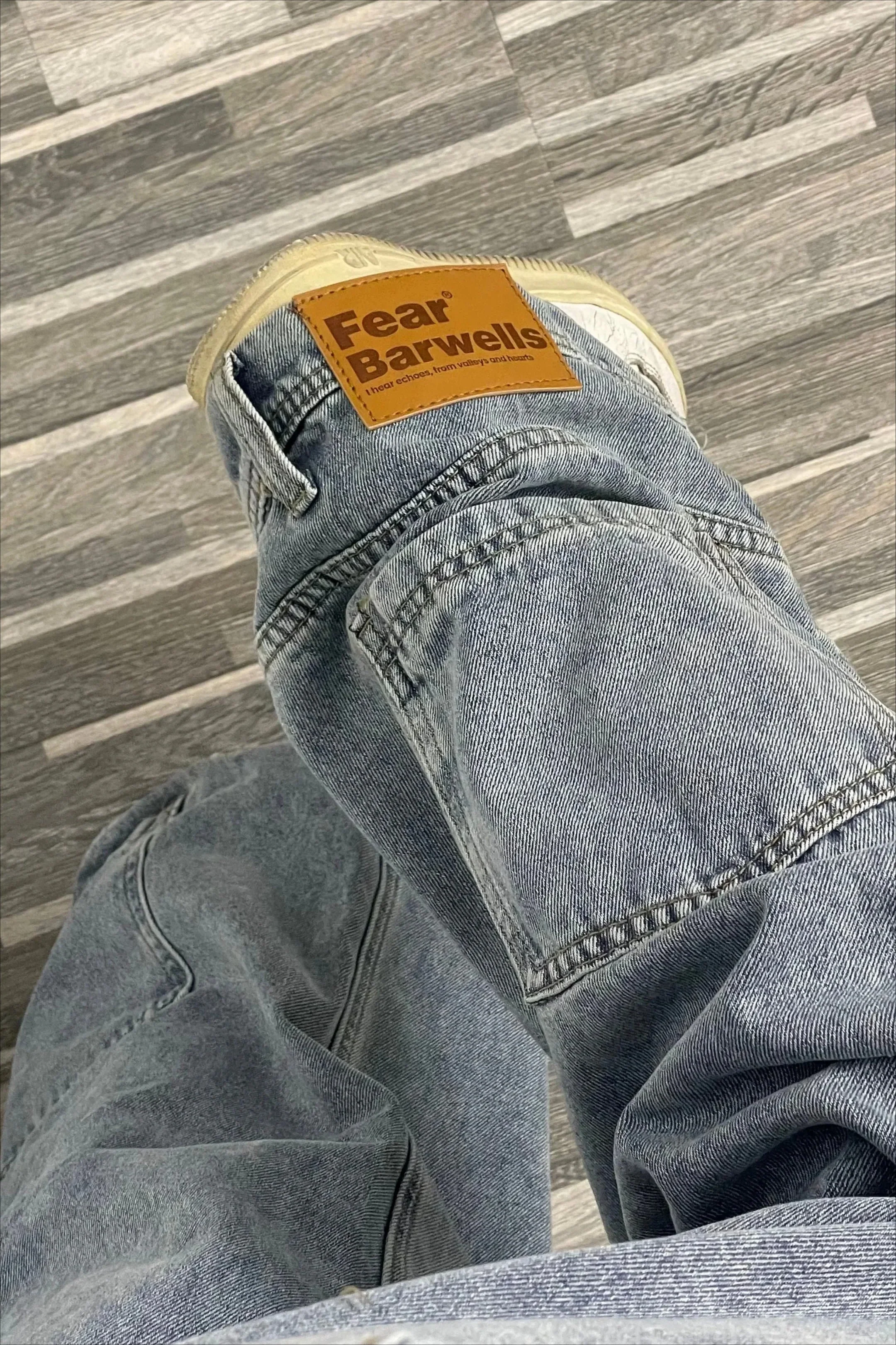 Loose Fit Reverse Pocket Jeans - Image 8