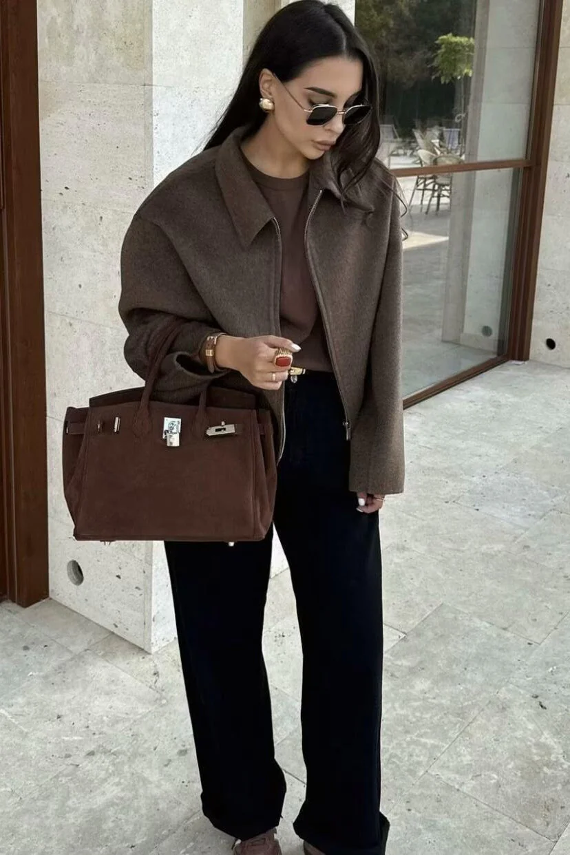 Minimalist Lapel Short Wool Coat - Image 4