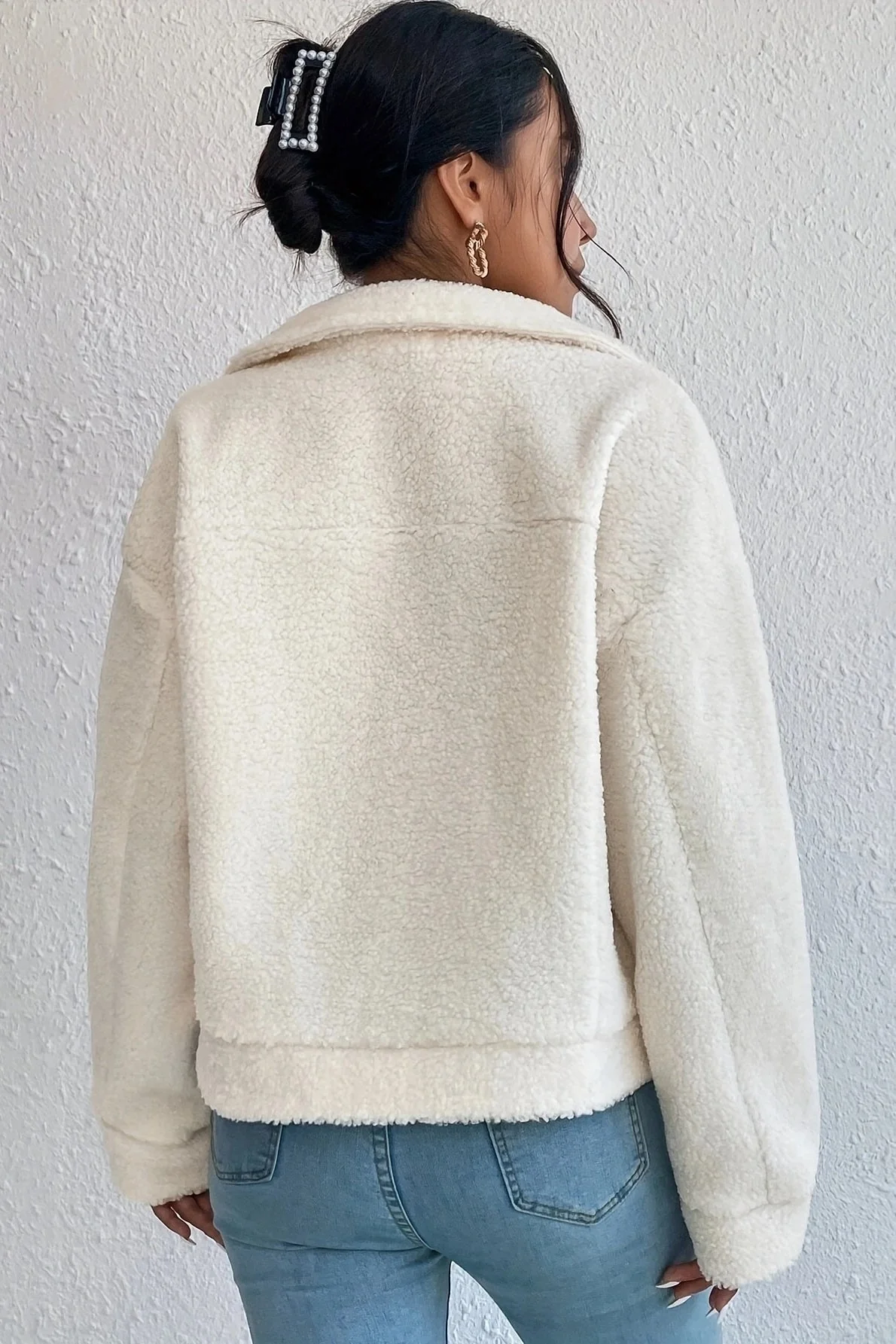 Off-White Short Sherpa Jacket - Image 6