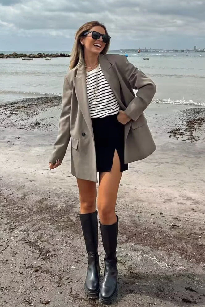 Office Chic Tailored Blazer - Image 4