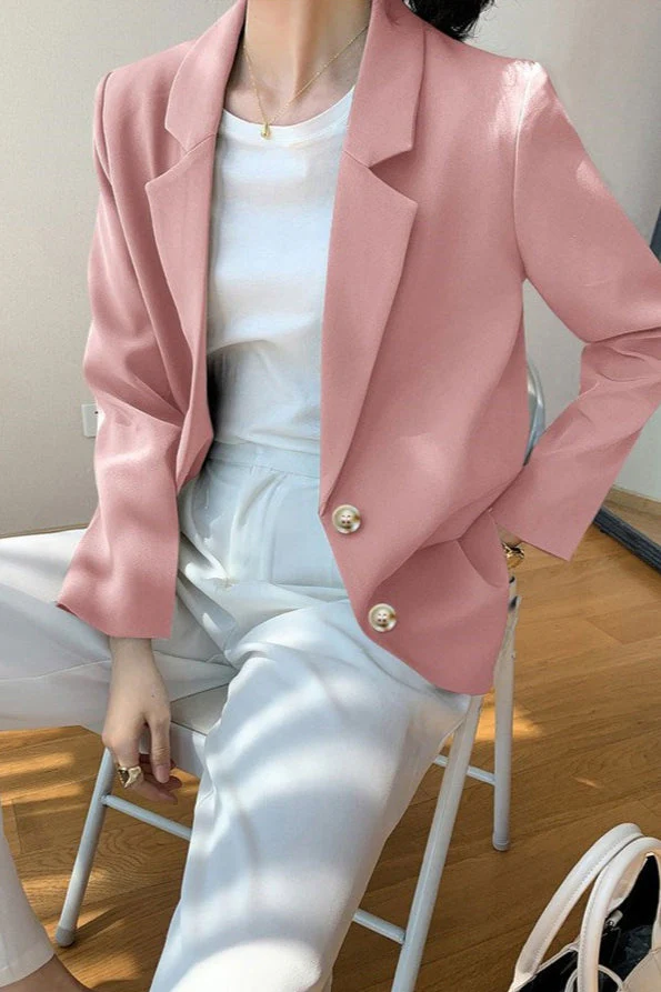 Oversized Retro Chic Blazer - Image 13