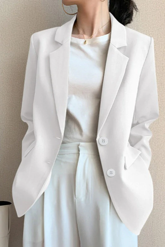 Oversized Retro Chic Blazer - Image 6