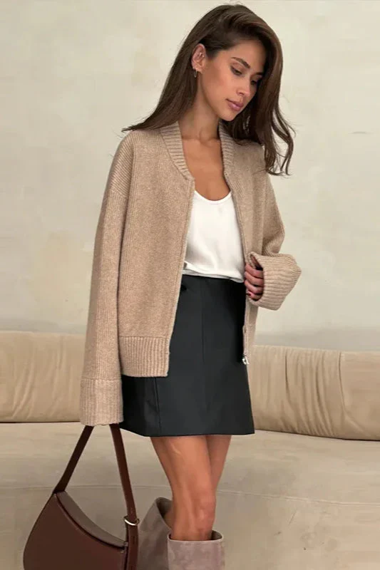 Pleated Knit O Neck Zipper Cardigan - Image 7