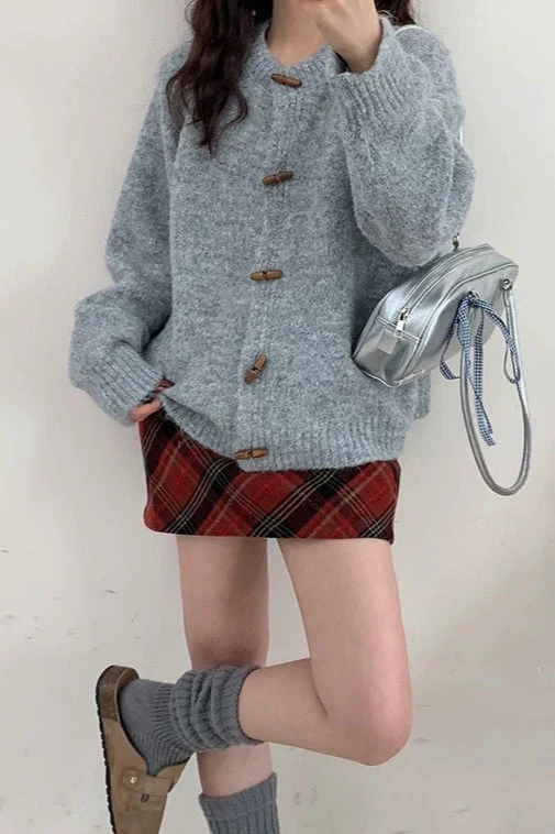 Relaxed Toggle Cardigan - Image 10
