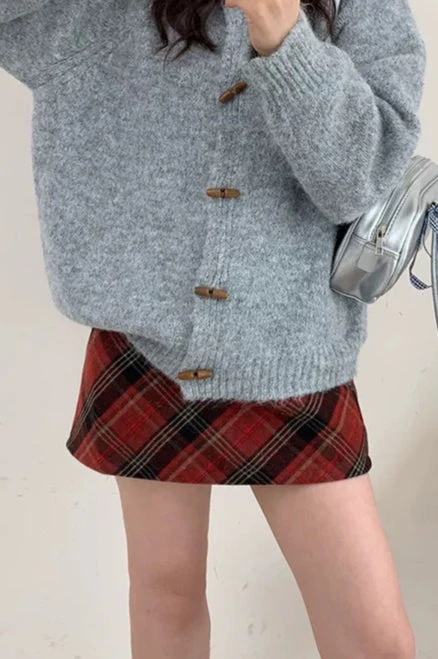 Relaxed Toggle Cardigan - Image 9