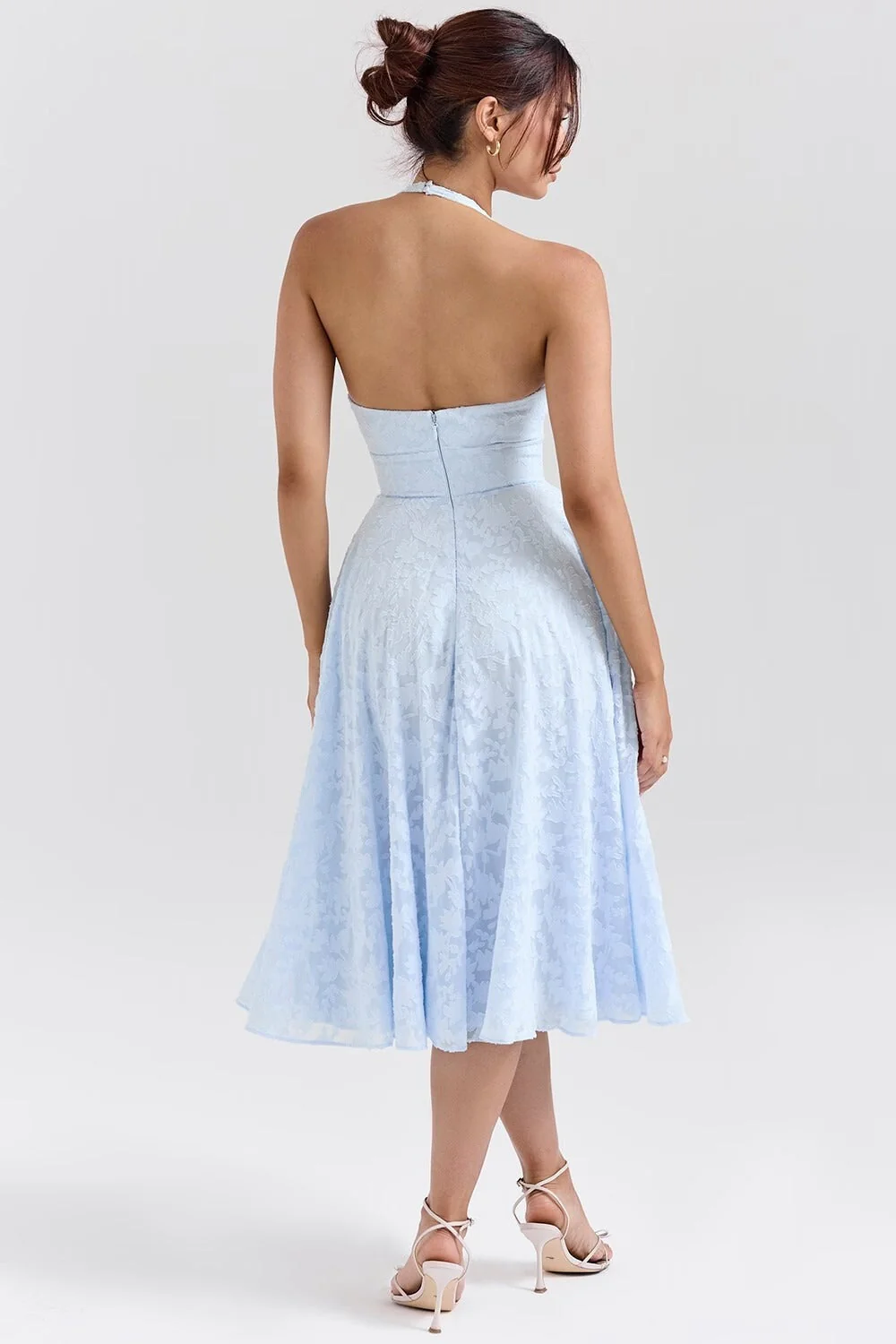 Romantic Blue Halter Jacquard Party Dress - Image 3