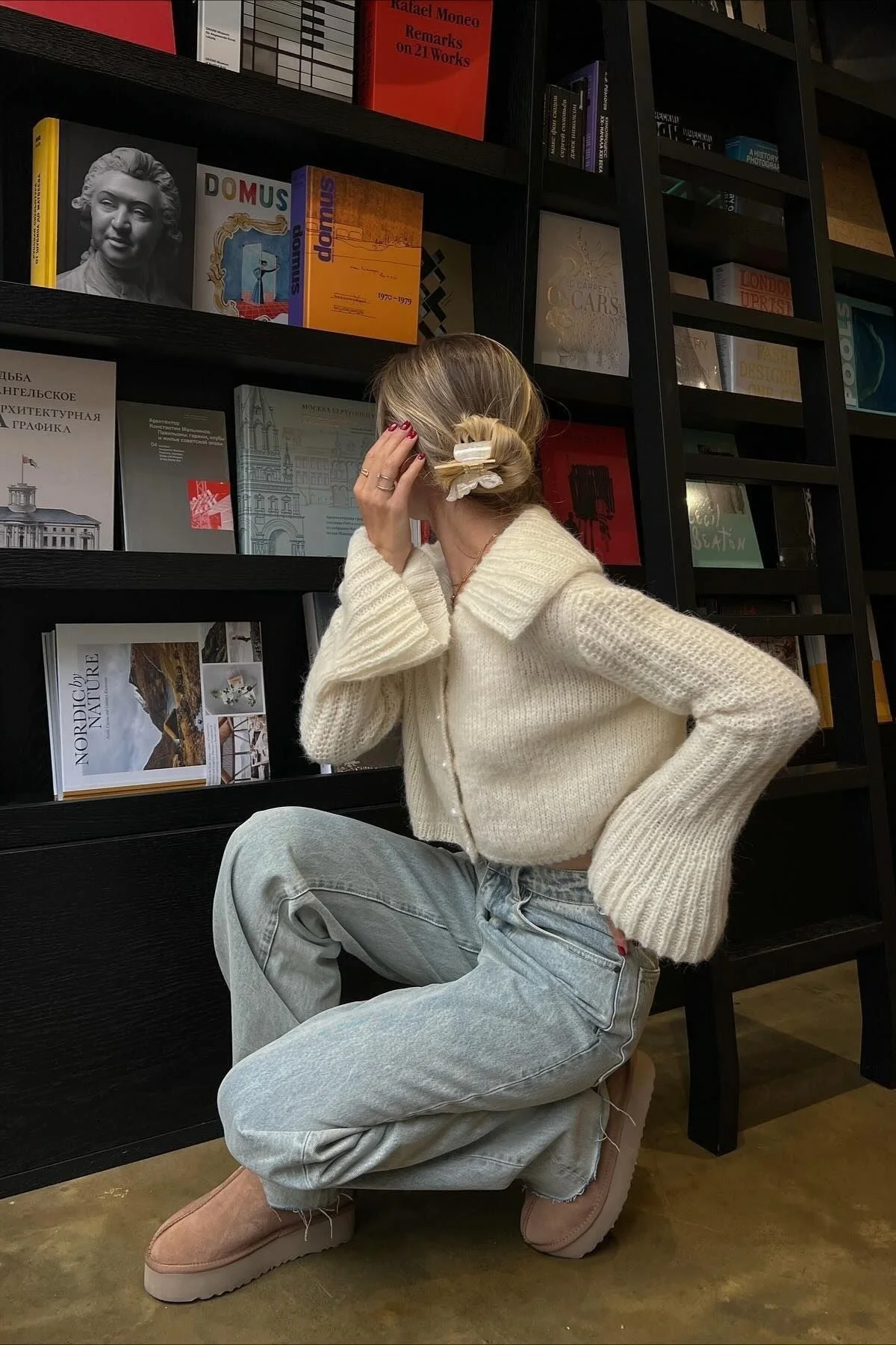 Ruffled Collar Flare Sleeve Knit Sweater - Image 3