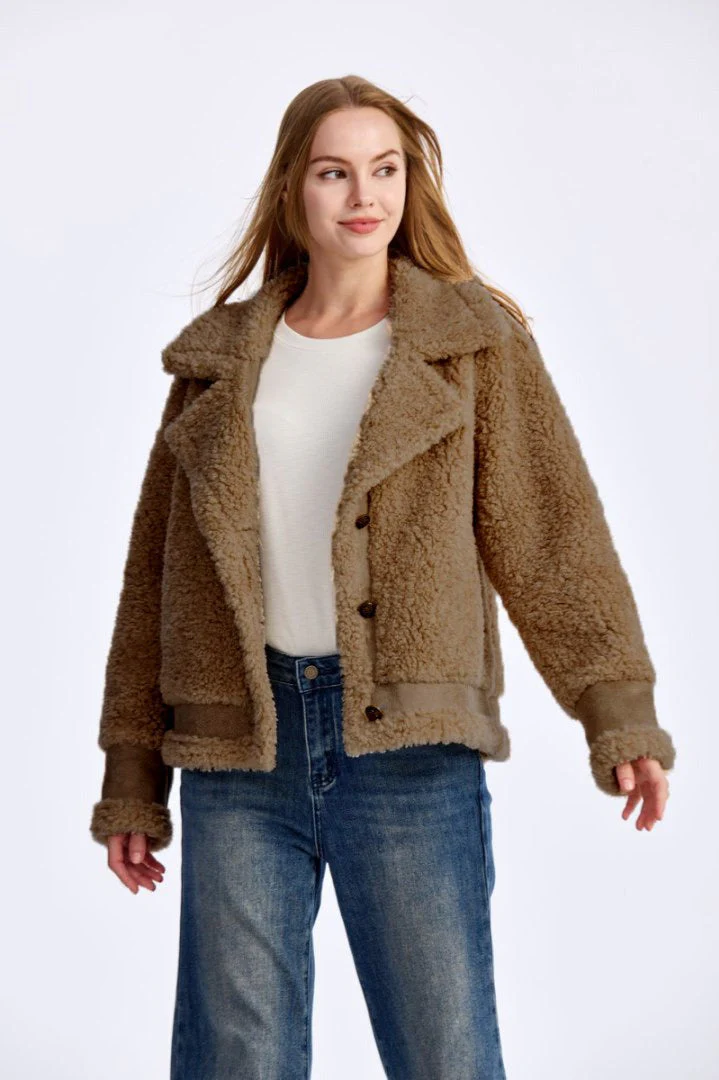 Shearling Lapel Collar Jacket - Image 4