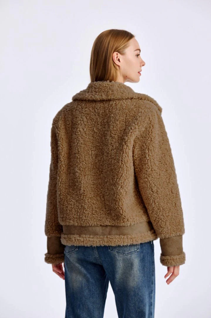 Shearling Lapel Collar Jacket - Image 5
