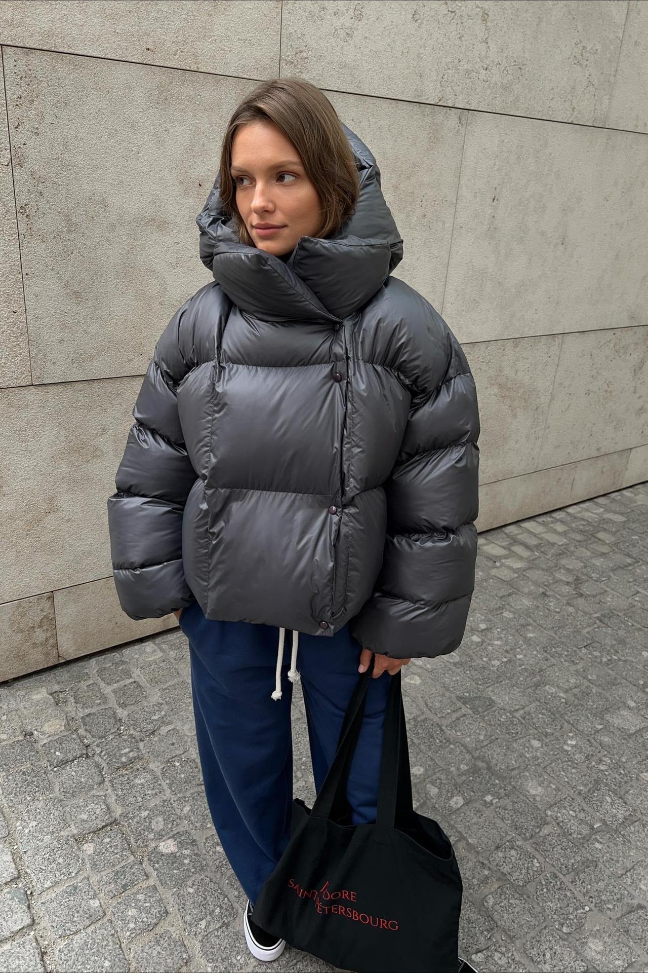 Short Hooded Puffer Jacket - Image 12