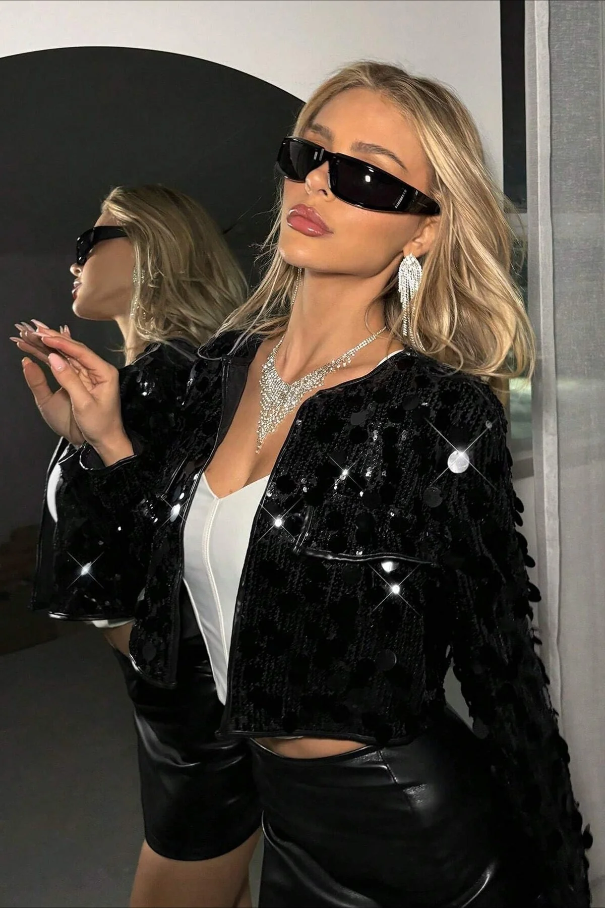 Silver Sequin Fashion Coat - Image 7