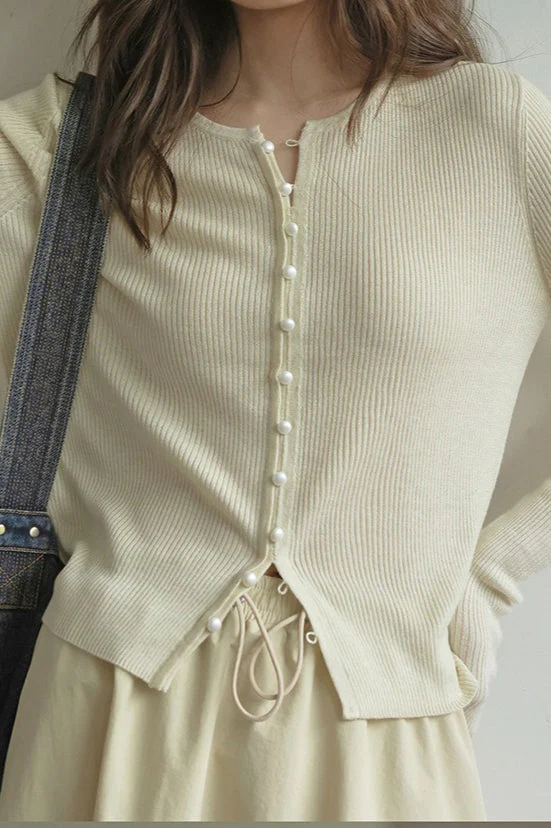 Sleek Wool Knit Cardigan - Image 2