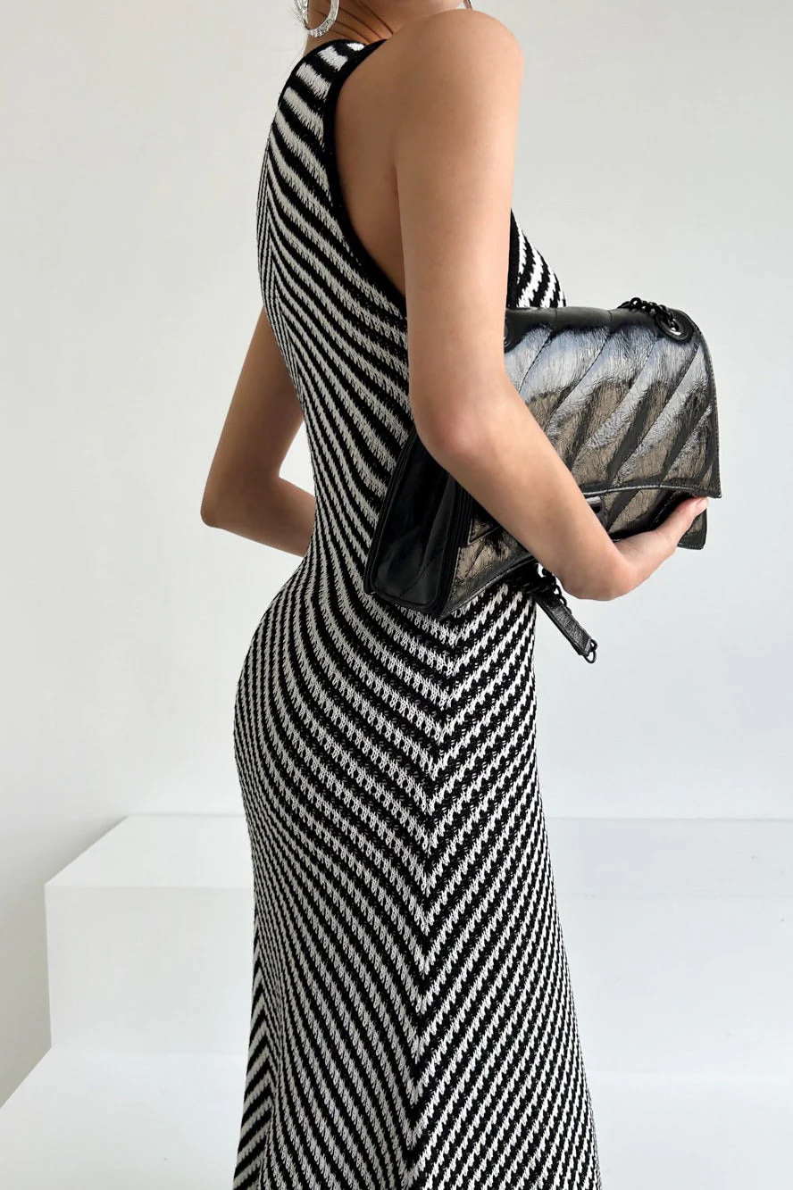 Sleeveless Striped Knit Sweater Dress - Image 5