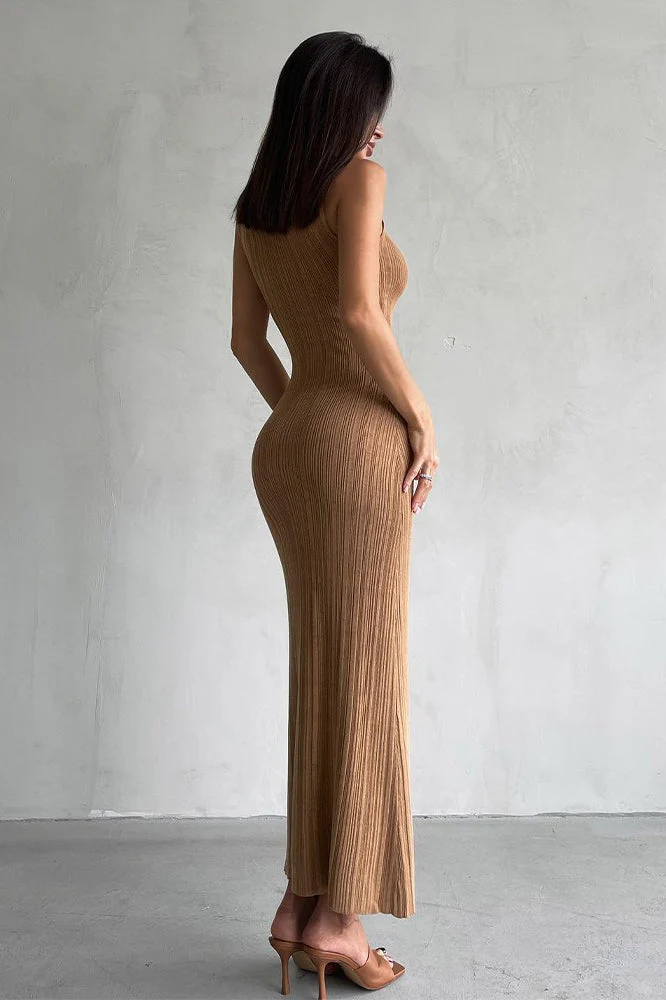 Sleeveless Turtleneck Knit Sweater Dress - Image 7