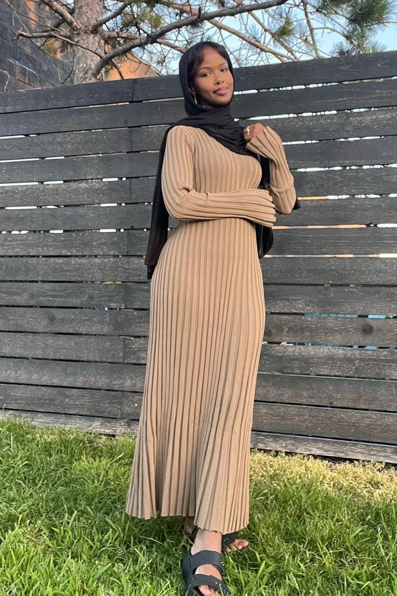 Slim Fit Crew Neck Sweater Dress - Image 9