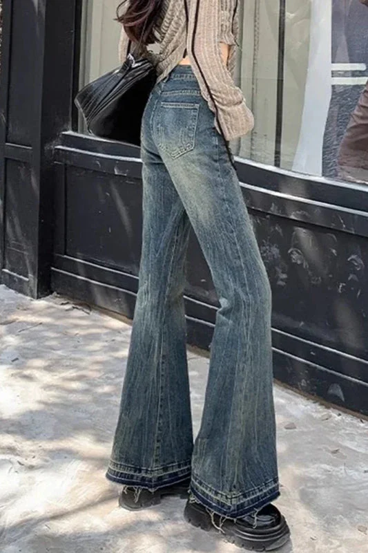 Slim Fit Elastic Bell Bottom Jeans - Image 3
