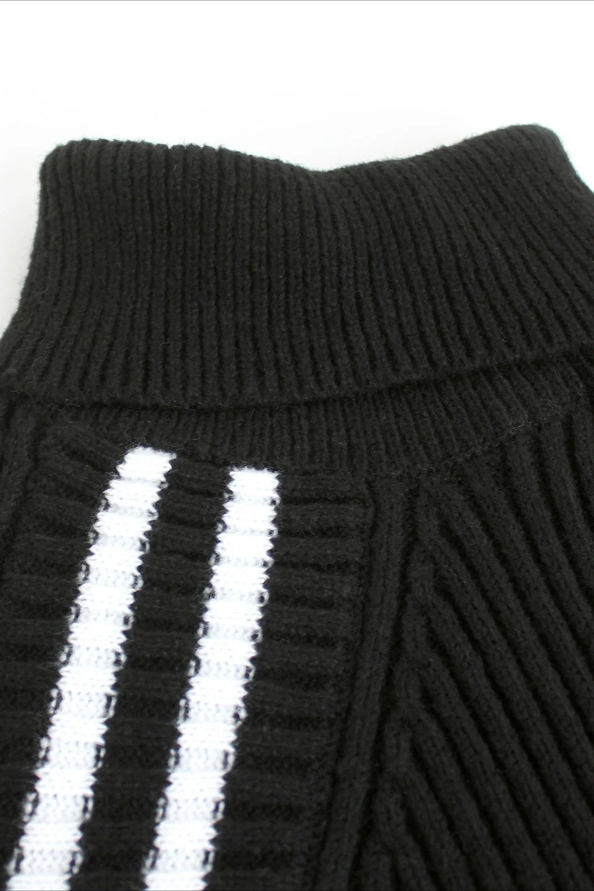 Slim Fit Long Sleeve Knit Sweater Dress - Image 3