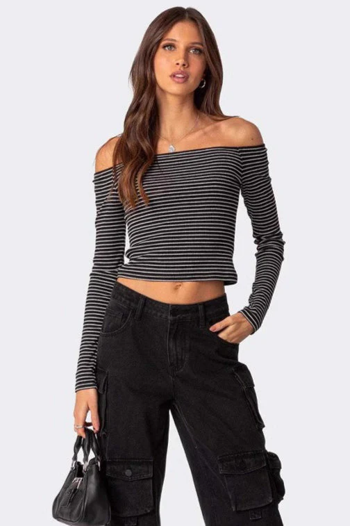 Slim Fit Striped Slit Neck Knit Top - Image 3