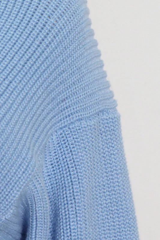 Slim Fit V-Neck Knit Top - Image 3