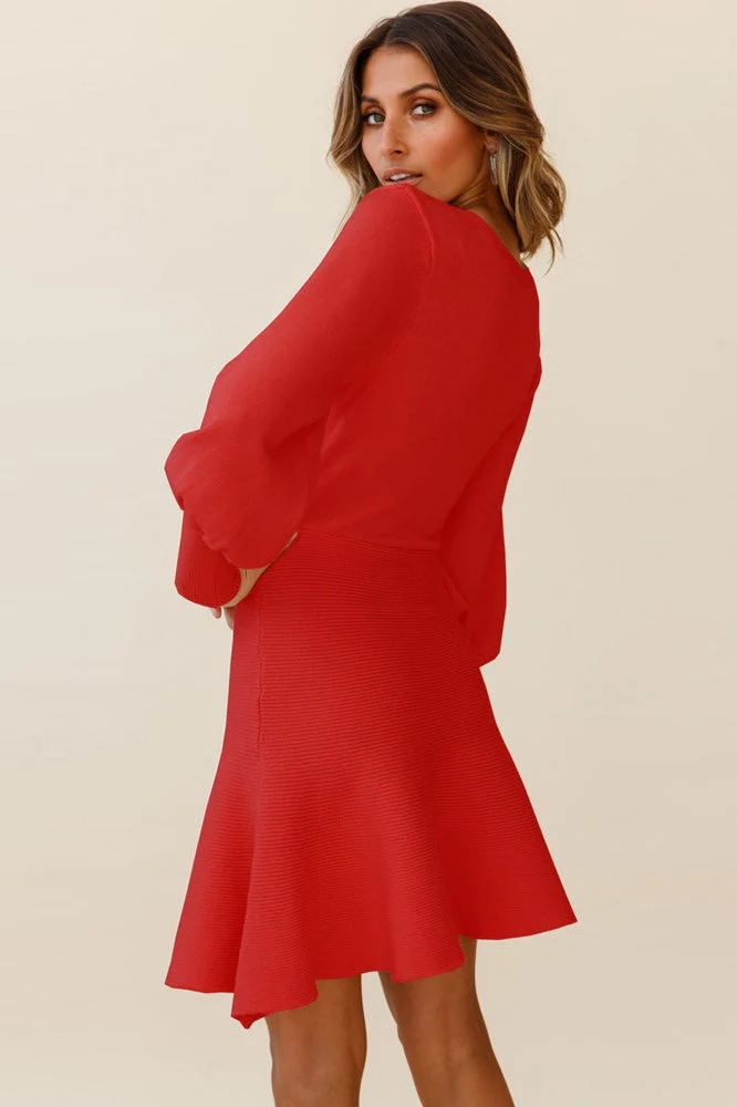 Slim Fitted Knit Long Sleeve Sweater Dress - Image 12