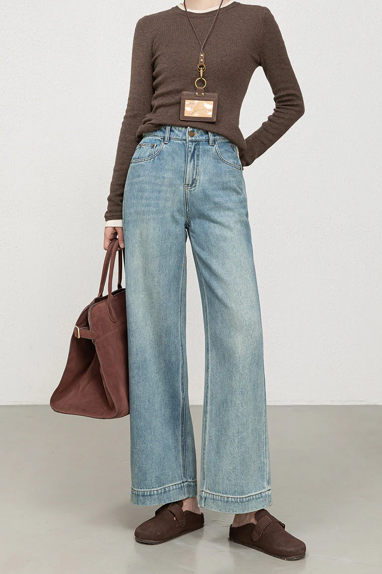 Soft High Rise Embroidered Cropped Jeans - Image 5