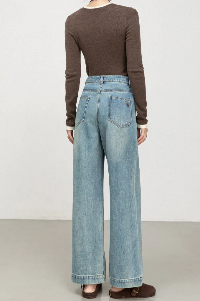Soft High Rise Embroidered Cropped Jeans - Image 6