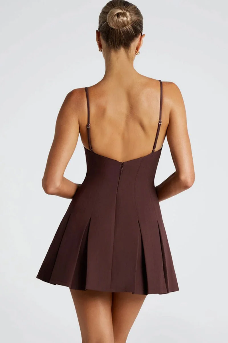 Solid Color Wide Hem Sleeveless Cocktail Dress - Image 3