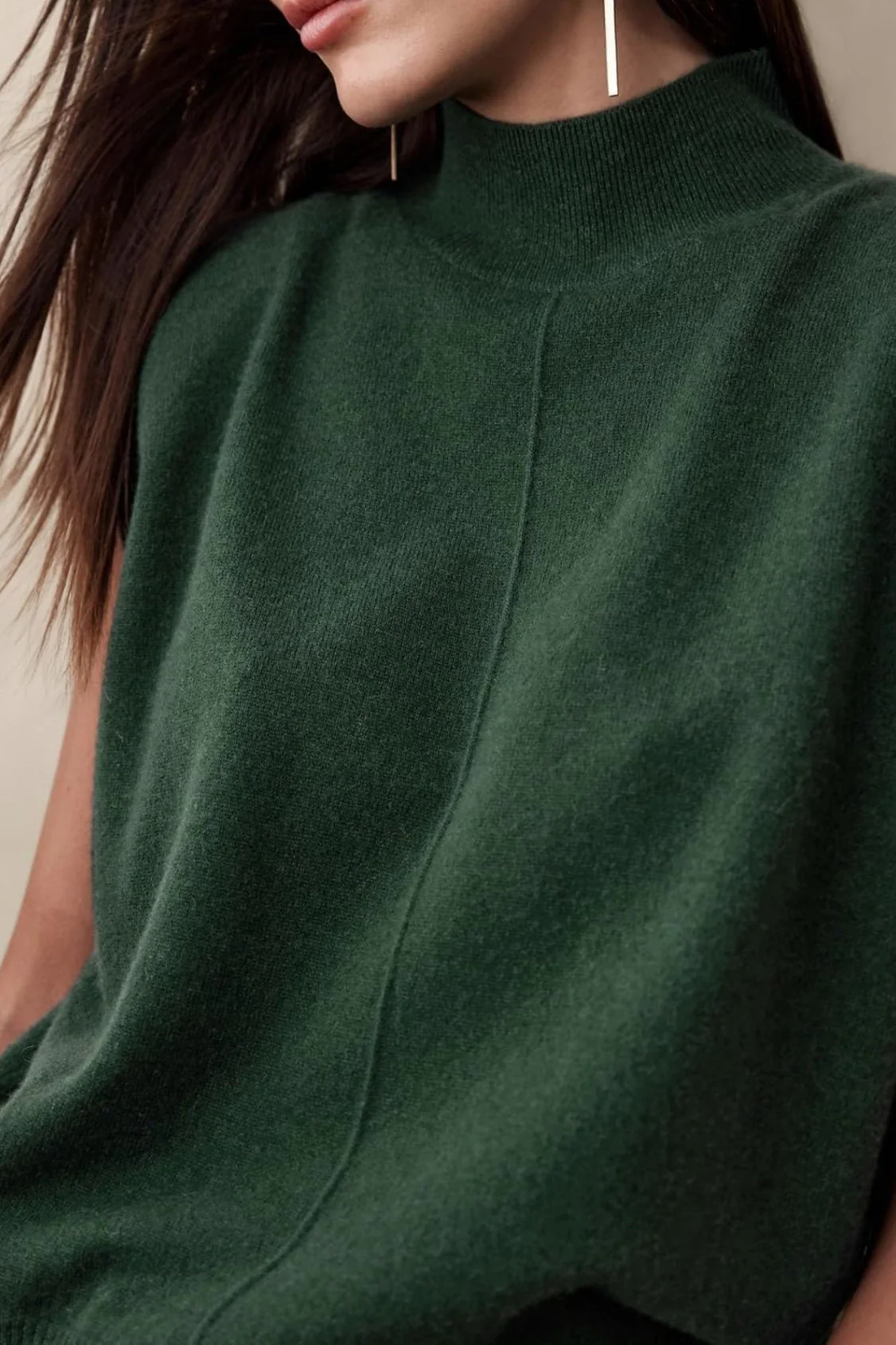 Solid Crew Neck Knit Top - Image 4