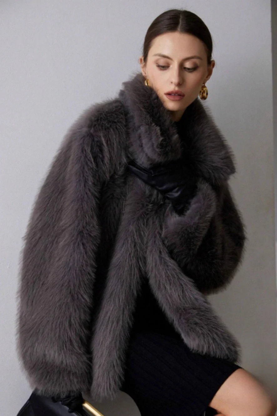 Solid Faux Fur Winter Coat - Image 4