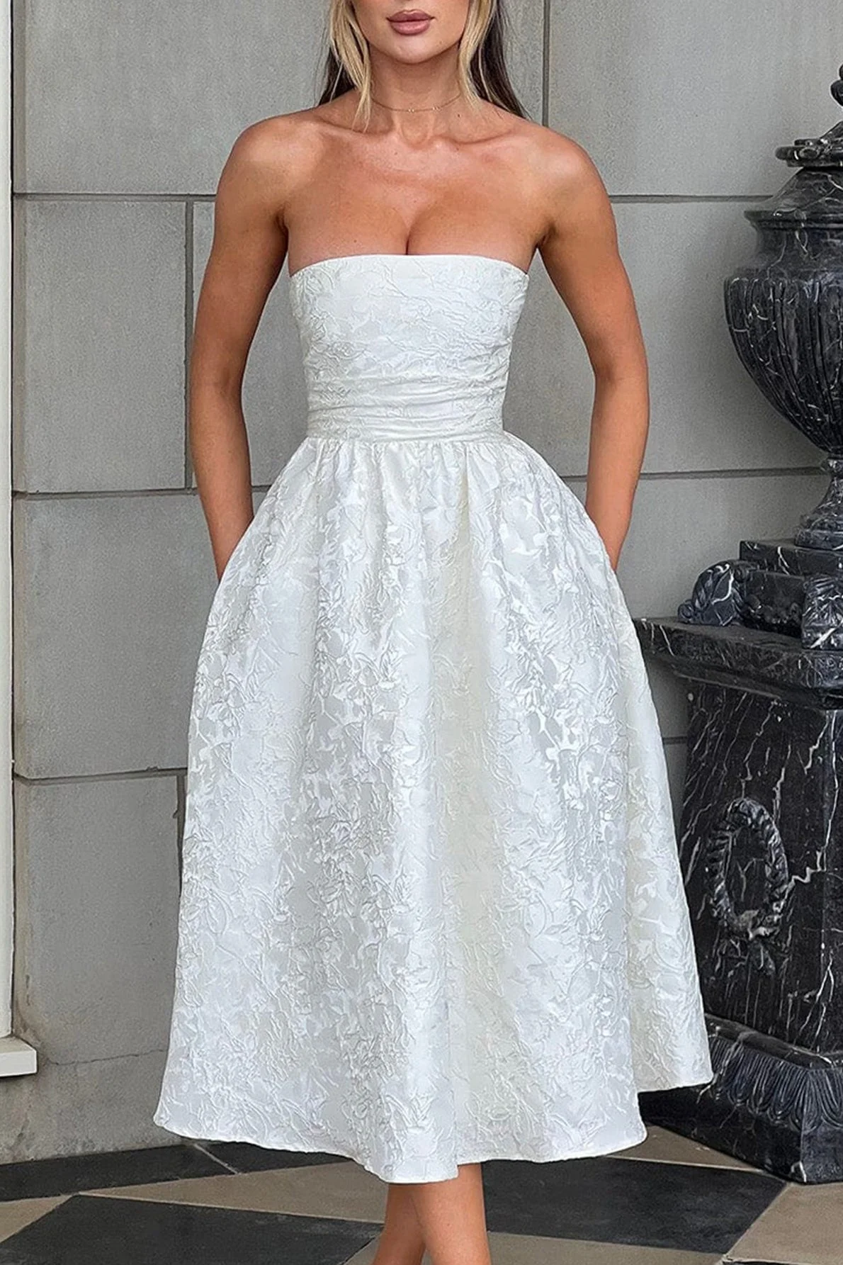 Strapless Elegant Party Dress - Image 8