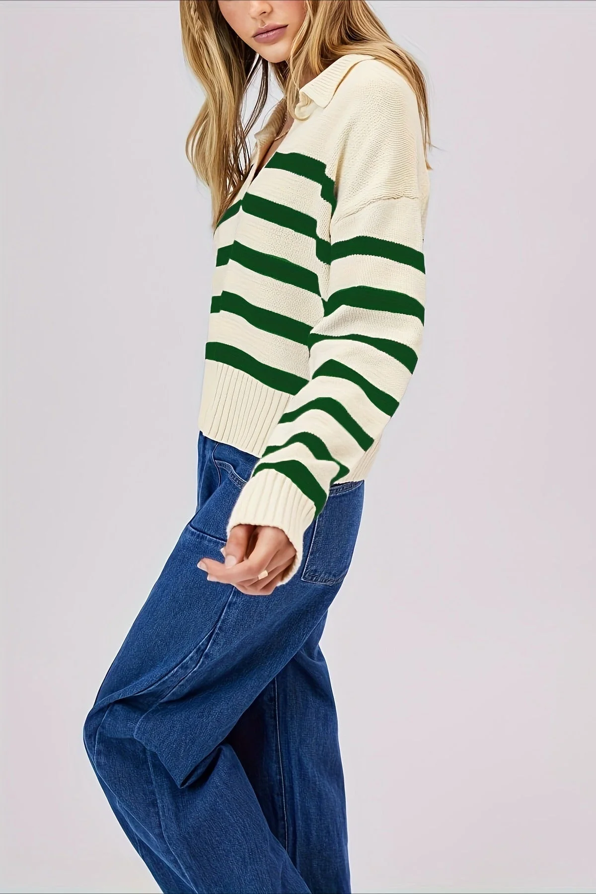 Striped Wool Collar V-Neck Sweater - Image 15