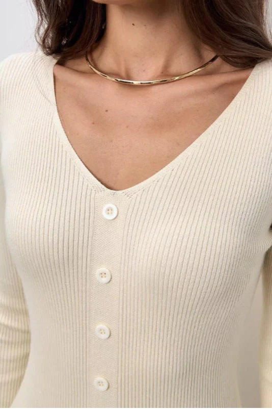 V-Neck Bodycon Knit Sweater Dress - Image 8