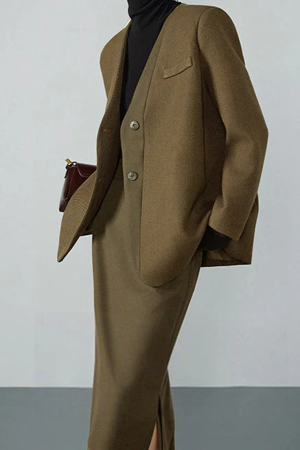 V Neck Single Breasted Blazer - Image 4