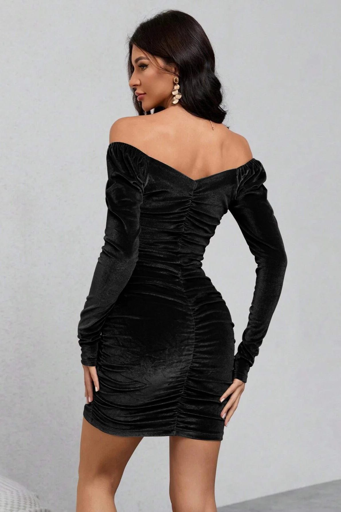 Velvet Bodycon Party Dress - Image 4