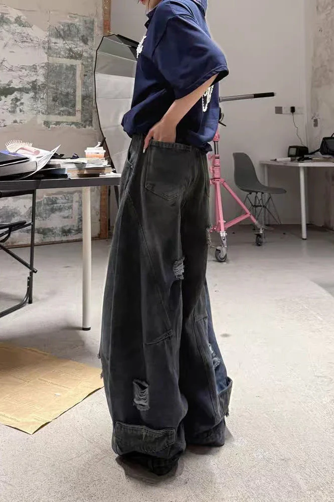 Vintage Baggy Ripped Denim Jeans - Image 2
