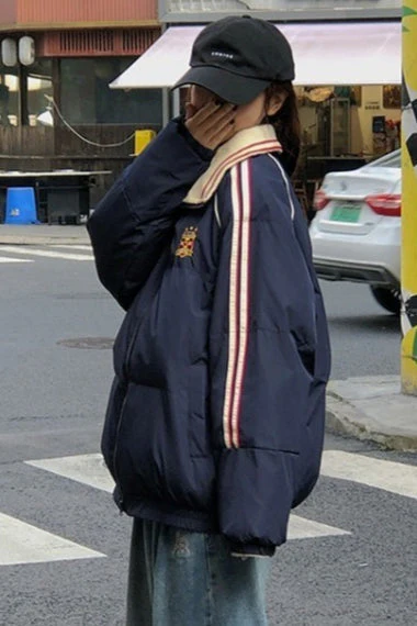 Vintage Quilted Puffer Jacket - Image 7