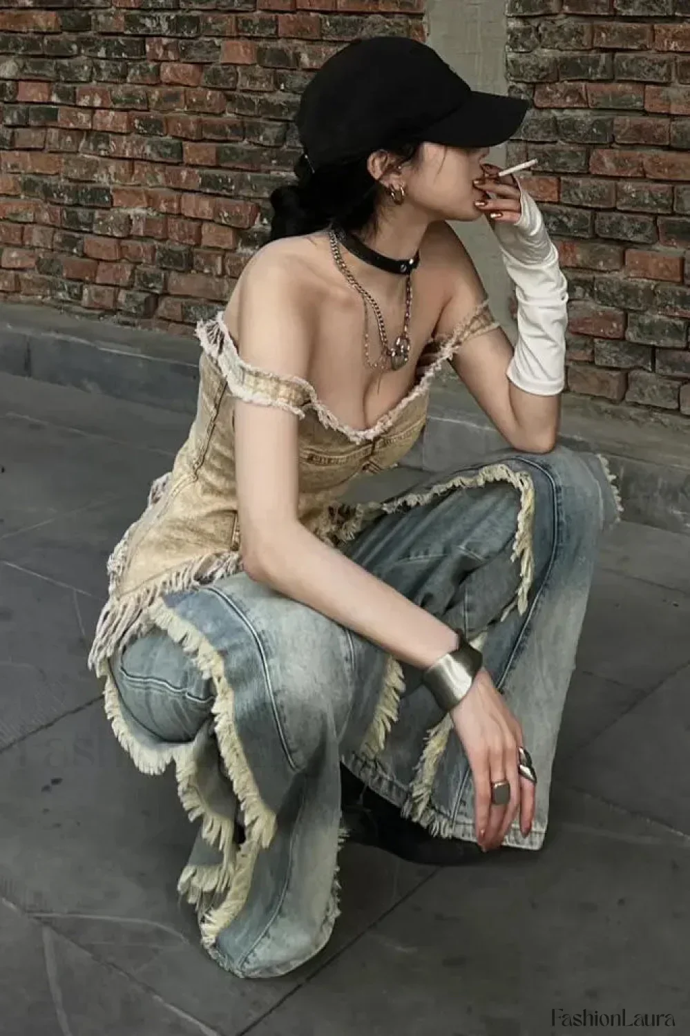Washed Baggy Vintage Tassel Jeans - Image 9